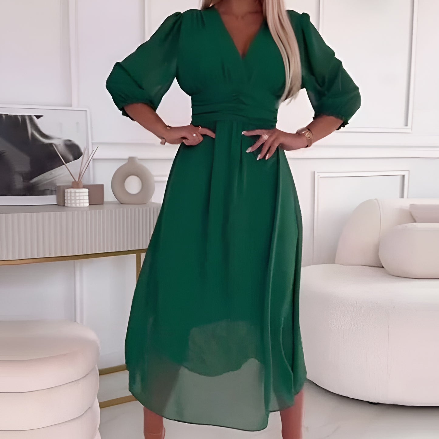 Elegante jurk met V-hals